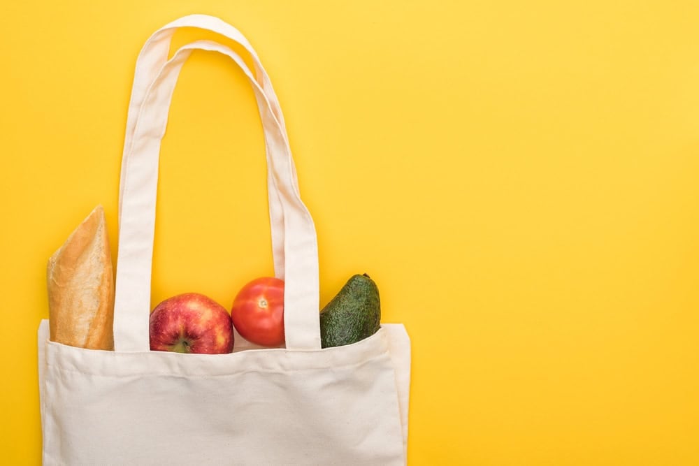Food in a cloth bag
